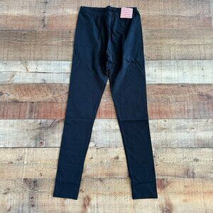 Fabkids Girls Black solid leggings -XL